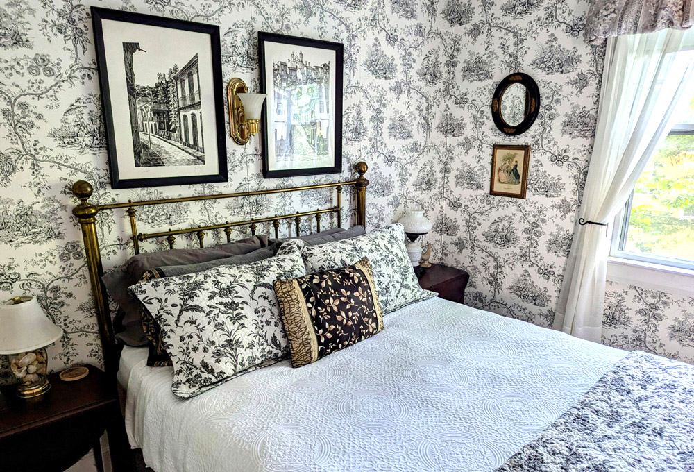 Captain's Quarters Bed